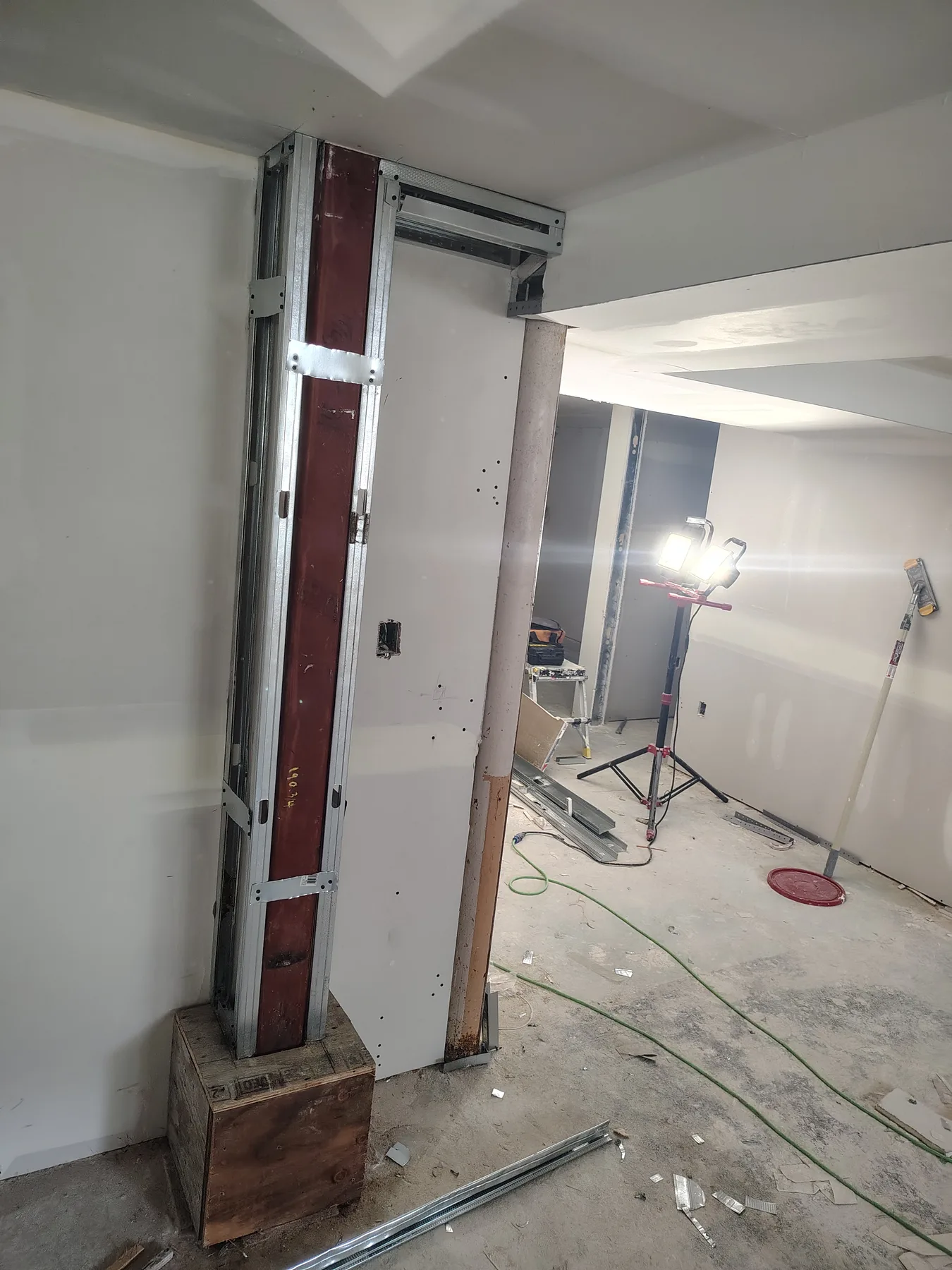Wall-board detailing around the structural condition